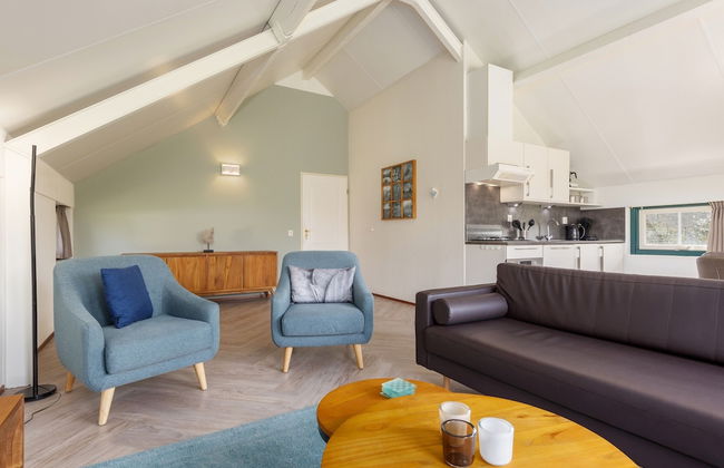 Bungalow in Veluwe Near Harderwijk - Photo 8