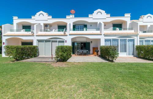 Golden Seaside Villa - Acesso Praia e Piscina Incluído - Foto 22