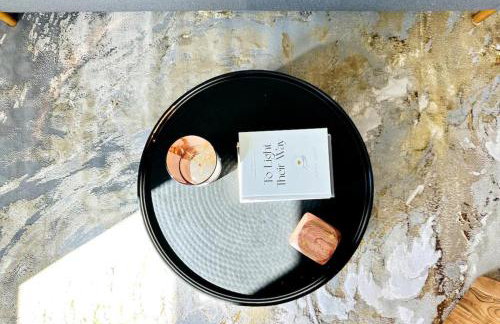 All Seasons Cottage - Game Room - Firepit By Zen Living Short Term Rental - Foto 37