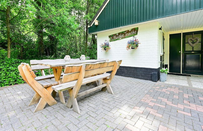 Holiday Home in Reutum With Pond and Trails - Photo 17