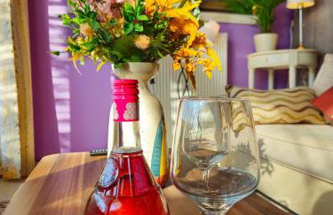 City's Balcony, Iconic Friends Inspired Home, Most Epic View by #BiNoBi! - Foto 11