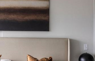 Luxury Downtown King Bed, Rooftop Pool - Photo 11