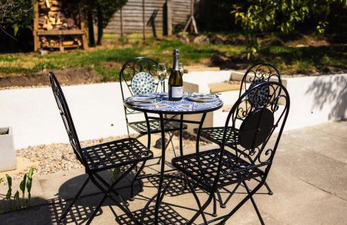 Home from home - Photo 19