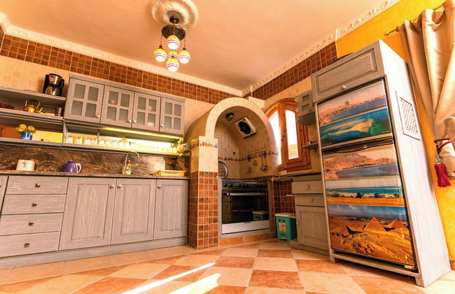 Villa With Pool BBQ Grill Garden Beduintent Sunbeds Jacuzzi - Foto 19