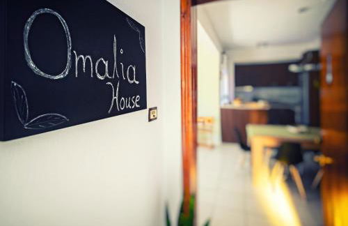 Omalia Apartment - Photo 2