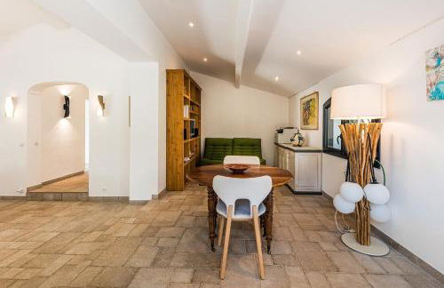 Villa Triptyque - Avec piscine et grand jardin - Foto 14