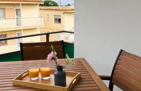 109 - Beachside Renovated 1BR apt 5 min from Beach - Photo 15