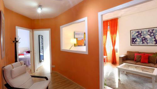 Reino de Valencia Apartments - Photo 4