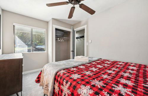 3BR Ski Resort Townhome-Sleeps 7 - Foto 21