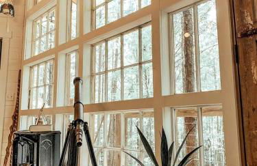 Secluded Treehouse Rental Ideal for Glamping in Alabama - Foto 7