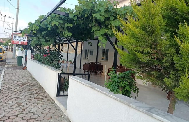 Dogan Pansiyon - Photo 44
