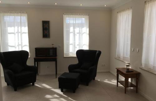 Großzügiges Appartement -ruhig und doch zentral - Foto 3