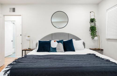 Spacious 3BR Home Near Disneyland & Knotts Berry Farm - Foto 13