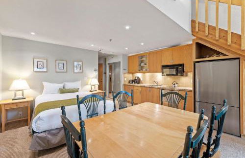 Palisades Tahoe Lodge Rentals Studio Loft #349 - Foto 4