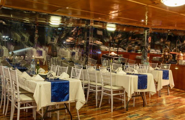 Crucero con cena por la isla de Yas - Foto 4