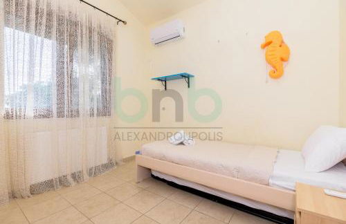 Thea Dikella - Foto 46