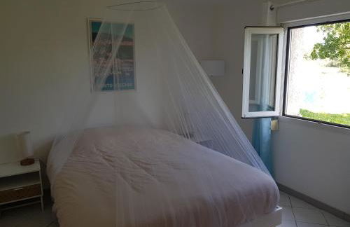 GIORGHA VILLA Piscine chauffée 15 pers avec piscine vue mer montagne 1km mer - Foto 14