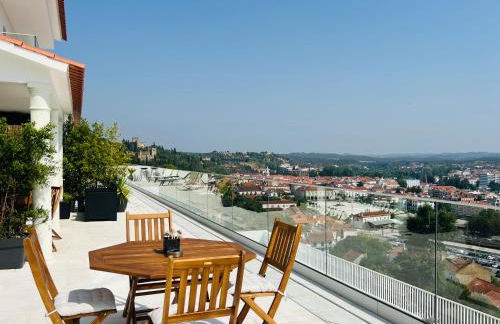 Vila Pombal Tomar Apartments - Pool & City Views - Foto 49