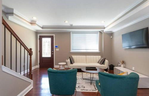 Three BR 2.5 Bath w/ parking spot & deck near metr - Foto 22