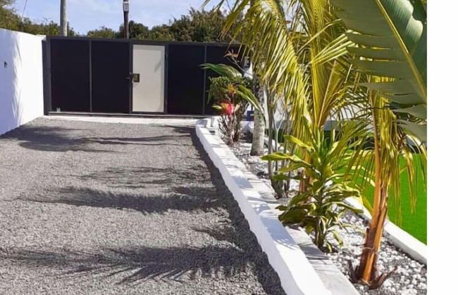 Villa Bella is 5 Mins From the Beach With Amazing Garden Overlooking the Pool - Foto 23