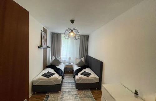 Charmantes Familienrefugium im Zentrum von Ludwigshafen - Eleganz & Komfort Ideal fur Familien - Foto 15