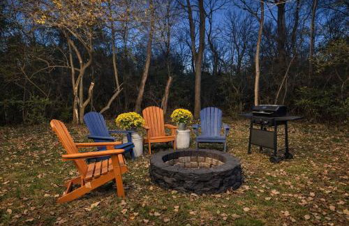 Private Oasis with Spacious Backyard - Foto 34