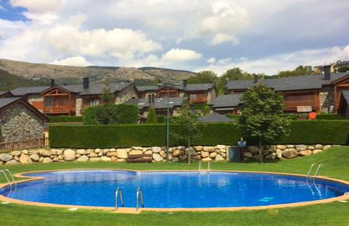 Bonita planta baja con vistas panorámicas y piscina - Foto 57