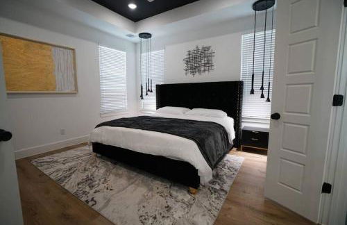 Pet Friendly Stylish 4 Bedroom home Close to All - Foto 23