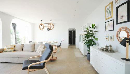 A+View Private Terrace Private Pool Family Fun - Photo 3