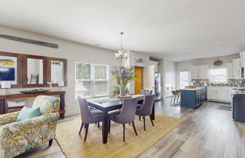 Charming 3BR home with Elevator, Wifi, Full Kitchen, and 1 block from the Beach - Foto 8