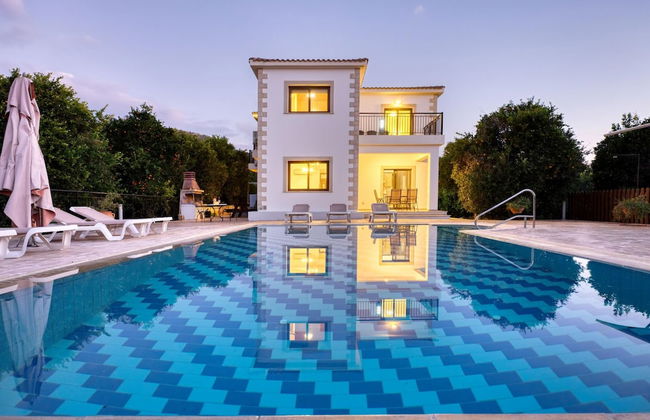 Villa Kambos Dio in Polis - Foto 1