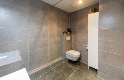 Peaceful City Garden Apartment - Foto 16