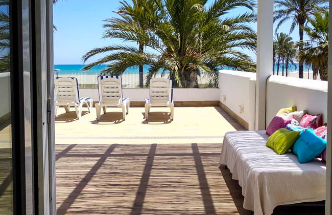 Los Frasquitos - Photo 1