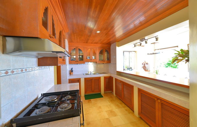 Tropicana Ocean Villas - Photo 24