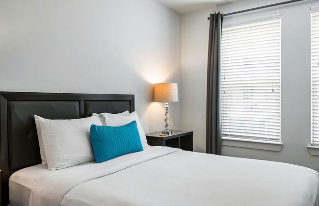 Spectacular Apartments by BCA Furnished Apts - Foto 17