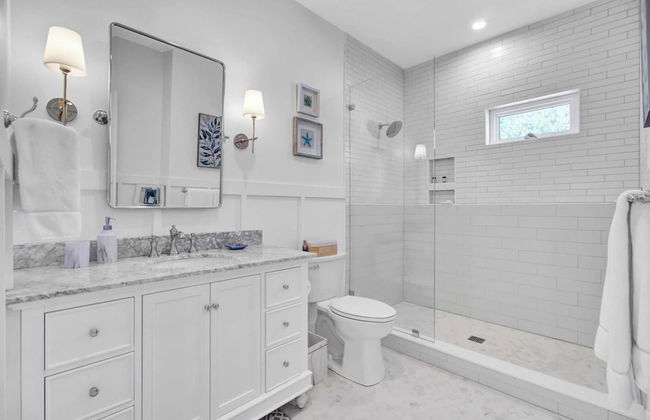 Walk to the Beach + Private Pool, Rooftop Terrace, Balcony 3602 Cameron - Foto 18