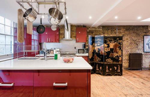 Penthouse Loft apartment with roof terrace Not for events or parties - Foto 24