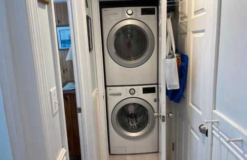 Beach House Retreats 6-just 30 Steps from the Beach with Rooftop Hot Tub and Gourmet Kitchen - Foto 21