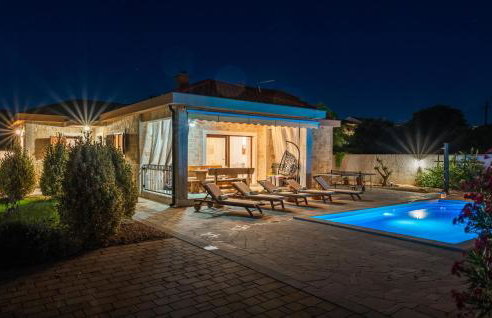 Stunning Home In Vrsi With Sauna - Foto 1