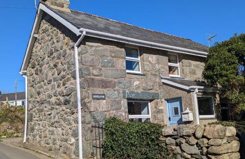 Cosy, coastal cottage in Snowdonia - Foto 1