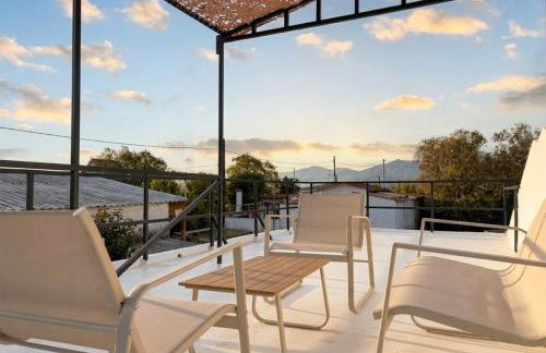 The Beach White House - 80m from the Beach - Renovated - Foto 14