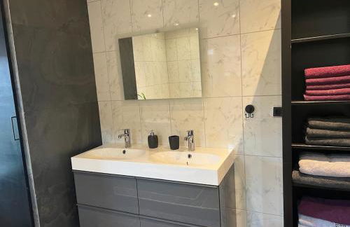 Zwischen Wald und Wiese - Foto 23