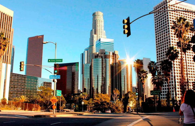 Gorgeous Studio in Beverly Boulevard! Sleeps 4! - Photo 28