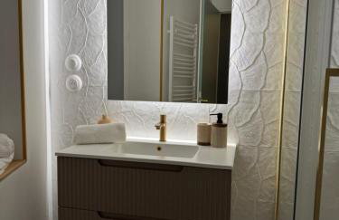 Le rêve de Gaïa appartement cosy, rénové, clim, wifi, idéal pour 2 - Foto 31