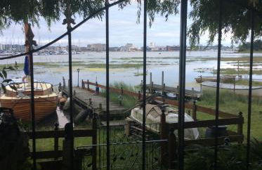 HarbourSide Studio apartment Poole Hamworthy Bh15 - Photo 7