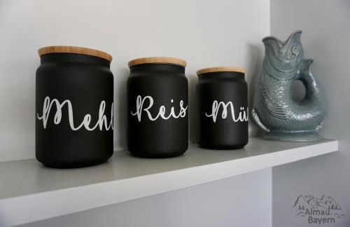 Ferienhaus AlmauBayern - mit Bergblick und großem Garten - Foto 7