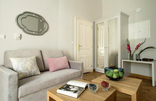 Belle Epoque Residence - Photo 86