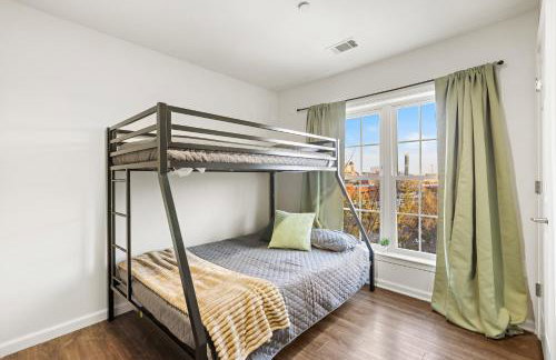 Urban Haven XL - NYC & Newark with free parking - Photo 6