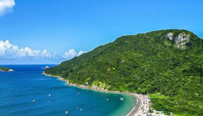 Apartamento Ingleses 400 metros da praia - Foto 2