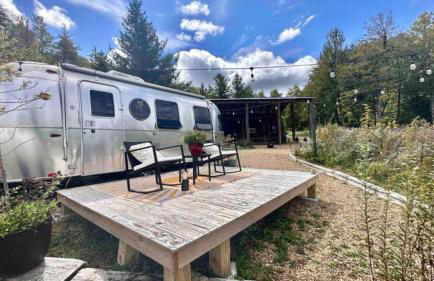 Beautiful Airstream Glamping Site for Romantic Weekends Away in North Carolina - Photo 26